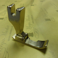 Лапки для швейных машин в Омске